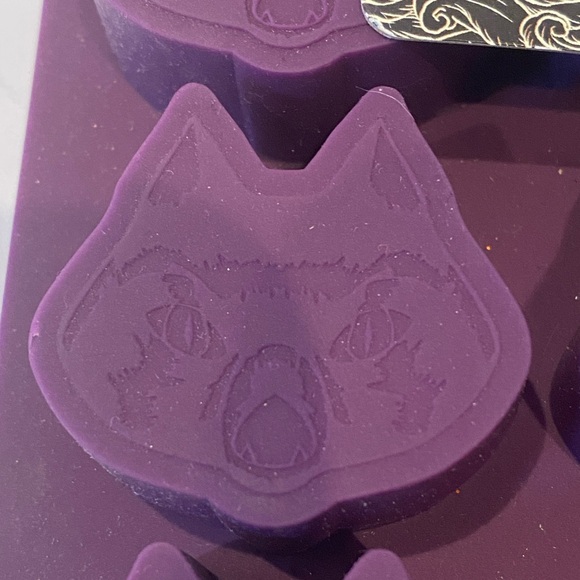 Hocus Pocus Bundle of Plush Sleep Lounge Pants + Binx Silicone Ice Cube Tray NWT - Picture 12 of 12